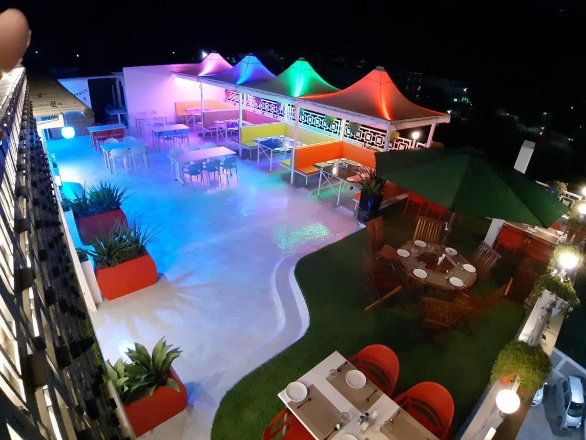 Hotel The Grand Piano - Best Business Hotel In Patan Exterior foto